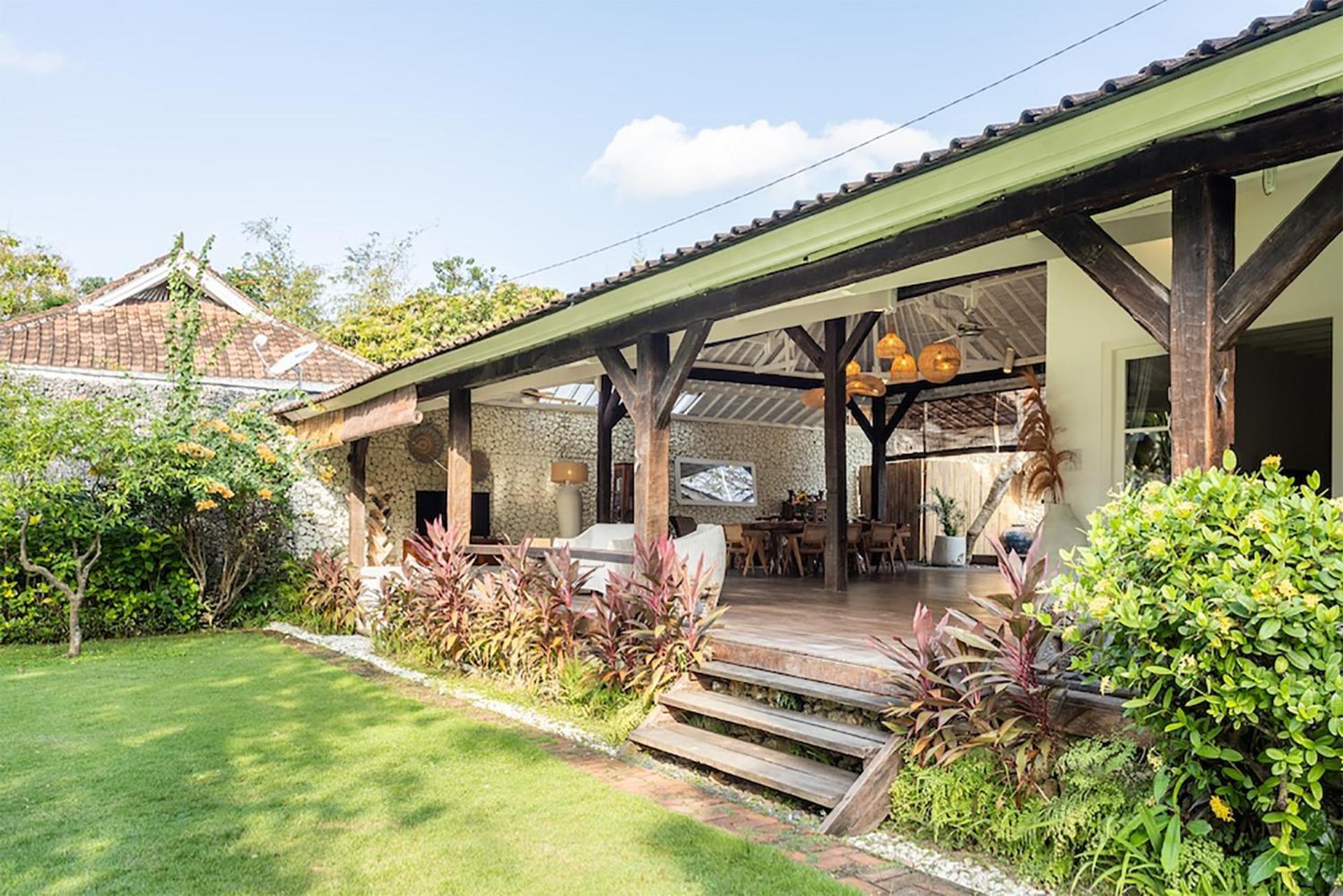 סמיניאק 4 Bedroom Villa - Kerobokan מראה חיצוני תמונה